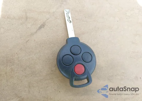 2009 Smart Fortwo Brabus/Passion/Pure из США, поврежденный, VIN WMEEJ31X49K223063